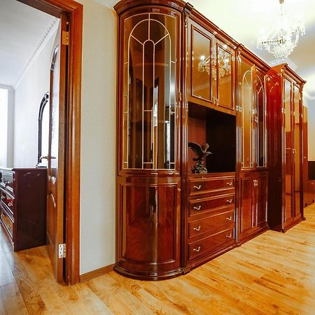 Two bedroom apartment on Syganak street 64-1 Astana Buitenkant foto