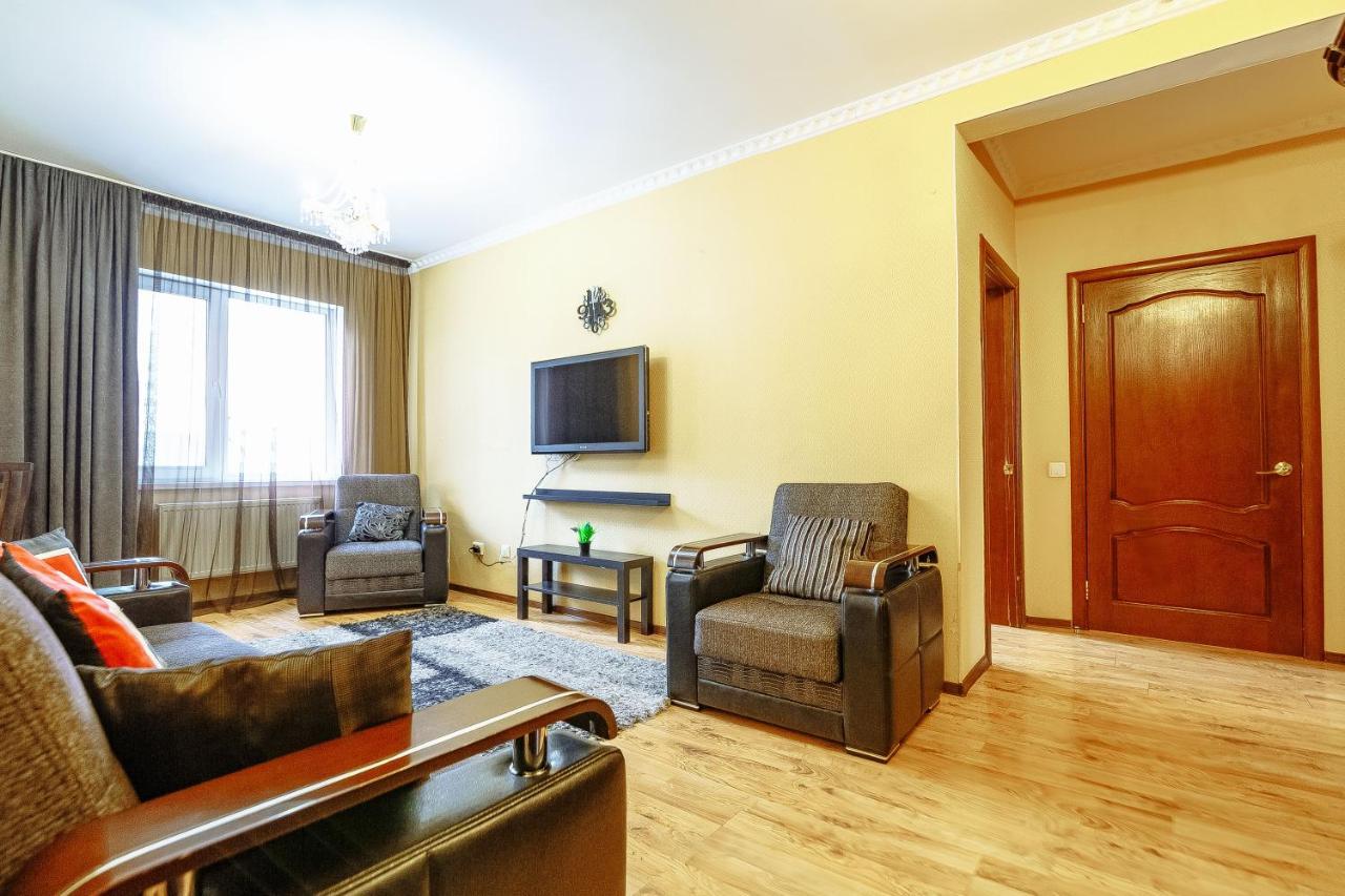Two bedroom apartment on Syganak street 64-1 Astana Buitenkant foto